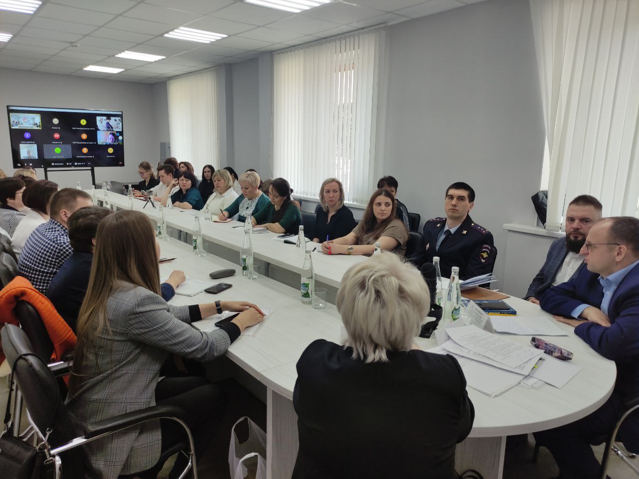 В Саранске прошел семинар по вопросу межведомственного взаимодействия комиссий по делам несовершеннолетних и защите их прав со школьными службами медиации