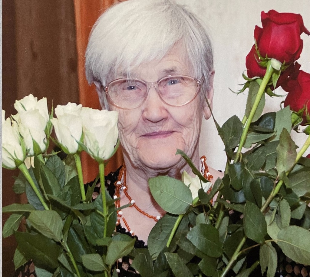 С 95-летним юбилеем поздравили Ветерана Труда Нину Сергеевну Никитину 