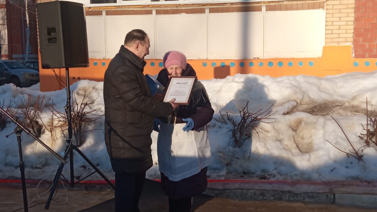 В Пролетарском районе Саранска продолжаются праздники двора