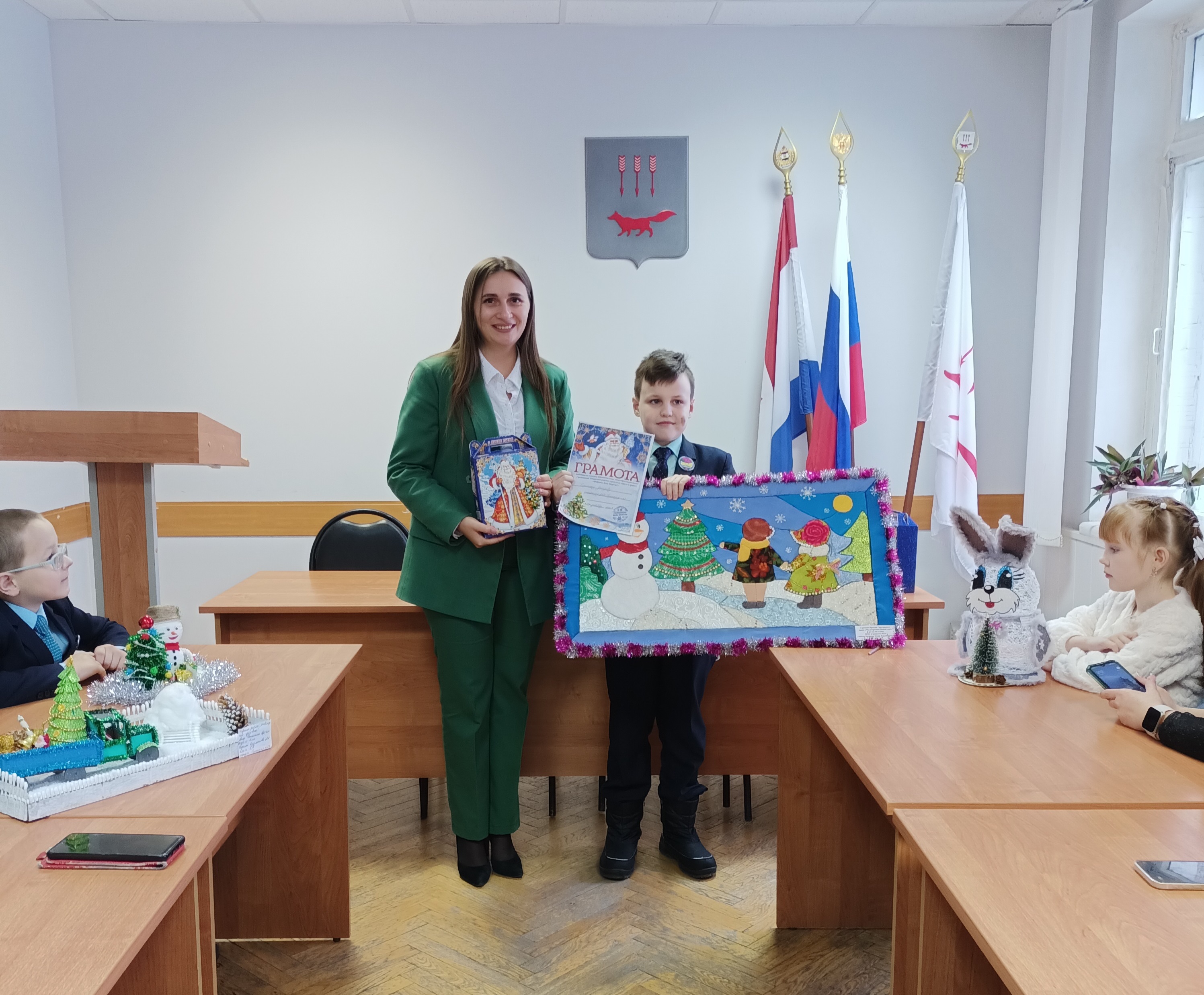 В Ленинском  районе Саранска  подвели итоги конкурса «Фабрика Деда Мороза» 