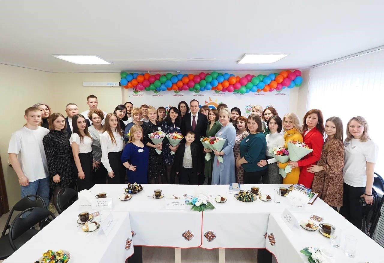 В Саранске открылся инклюзивный семейный центр при общественной организации «Объединение семей с детьми «Много дети»