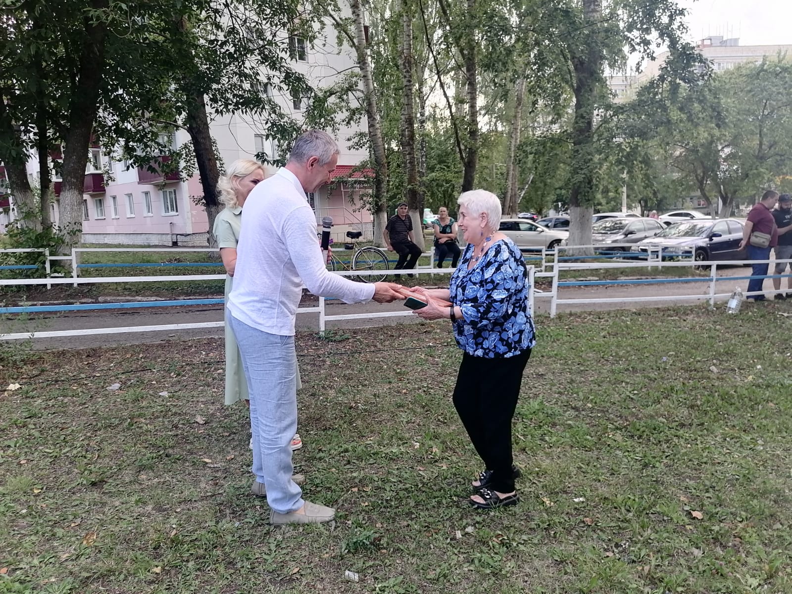 В Пролетарском районе Саранска для жителей многоквартирных домов организовали праздник двора