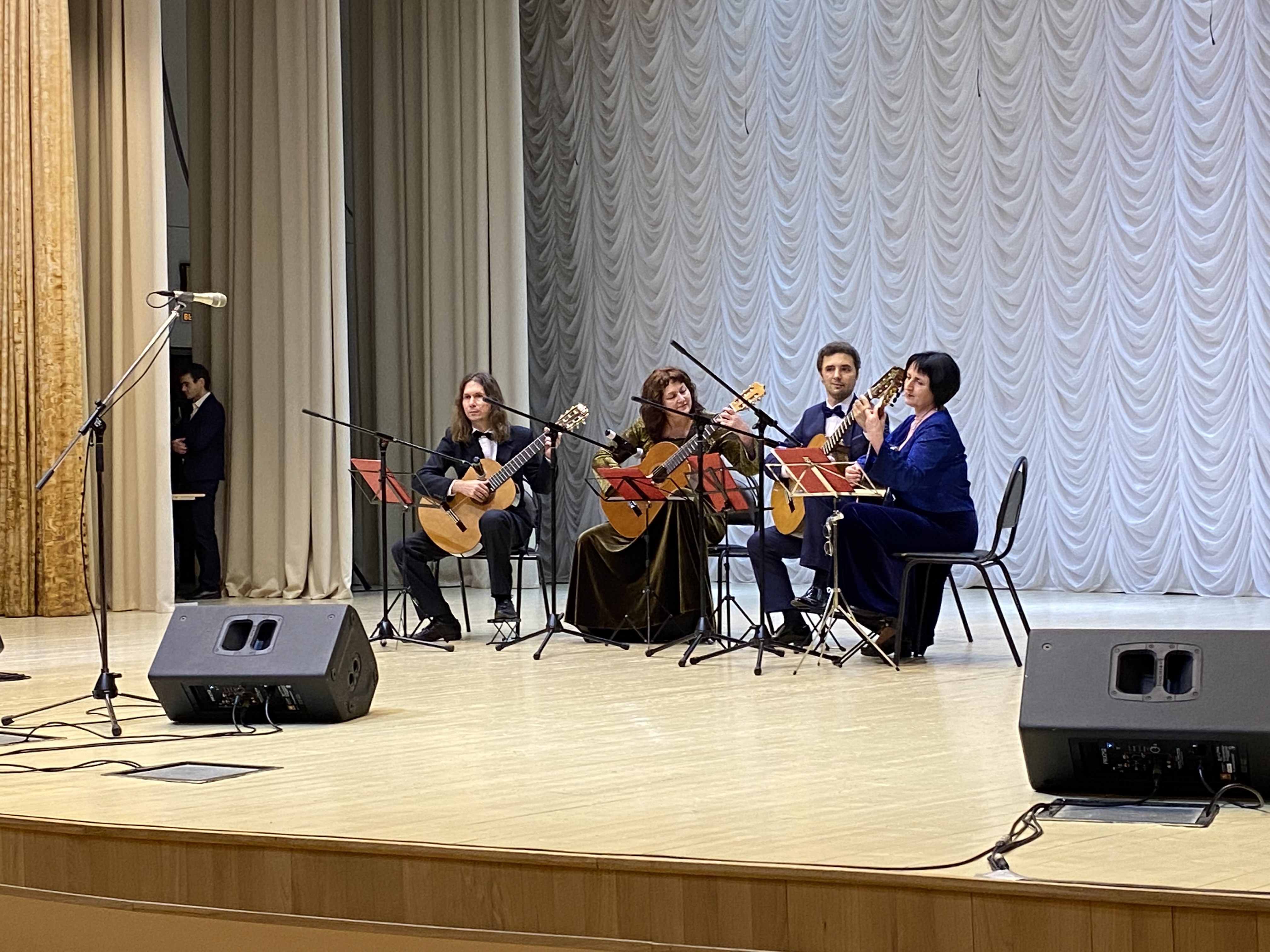 В Саранском музыкальном училище им. Л.П. Кирюкова состоялся концерт для ветеранов Ленинского района