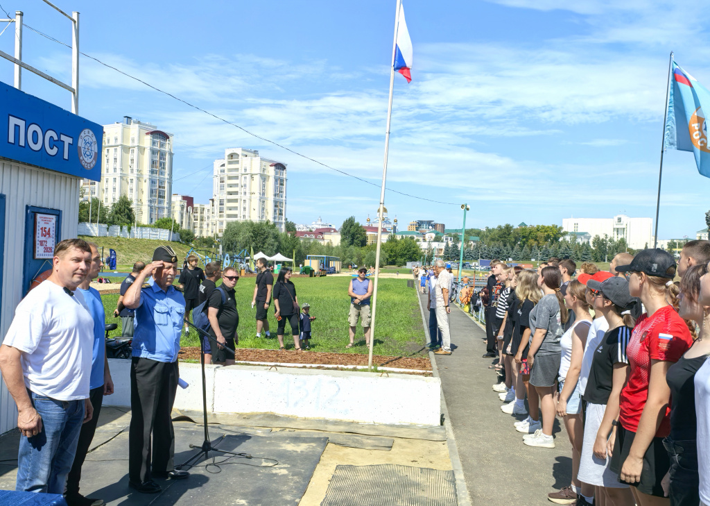 4. Звучит Гимн России. 08.08.26..jpg