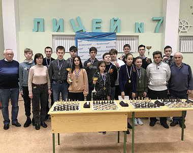 В Саранске состоялись финальные городские соревнования по  шахматам в рамках проведения Спартакиады муниципальных  общеобразовательных организаций