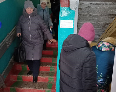 В Пролетарском районе продолжаются мероприятия по учебной эвакуации жителей многоквартирных домов