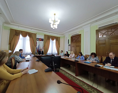 В Администрации города состоялось заседание комиссии по сокращению неформальной занятости в хозяйствующих субъектах, действующих на  территории городского округа Саранск