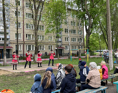 В Ленинском районе Саранска состоялся праздник двора, посвященный Дню Победы