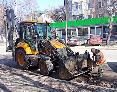 Коммунальные службы городского округа Саранск продолжают уборку и благоустройство городских территорий в круглосуточном режиме